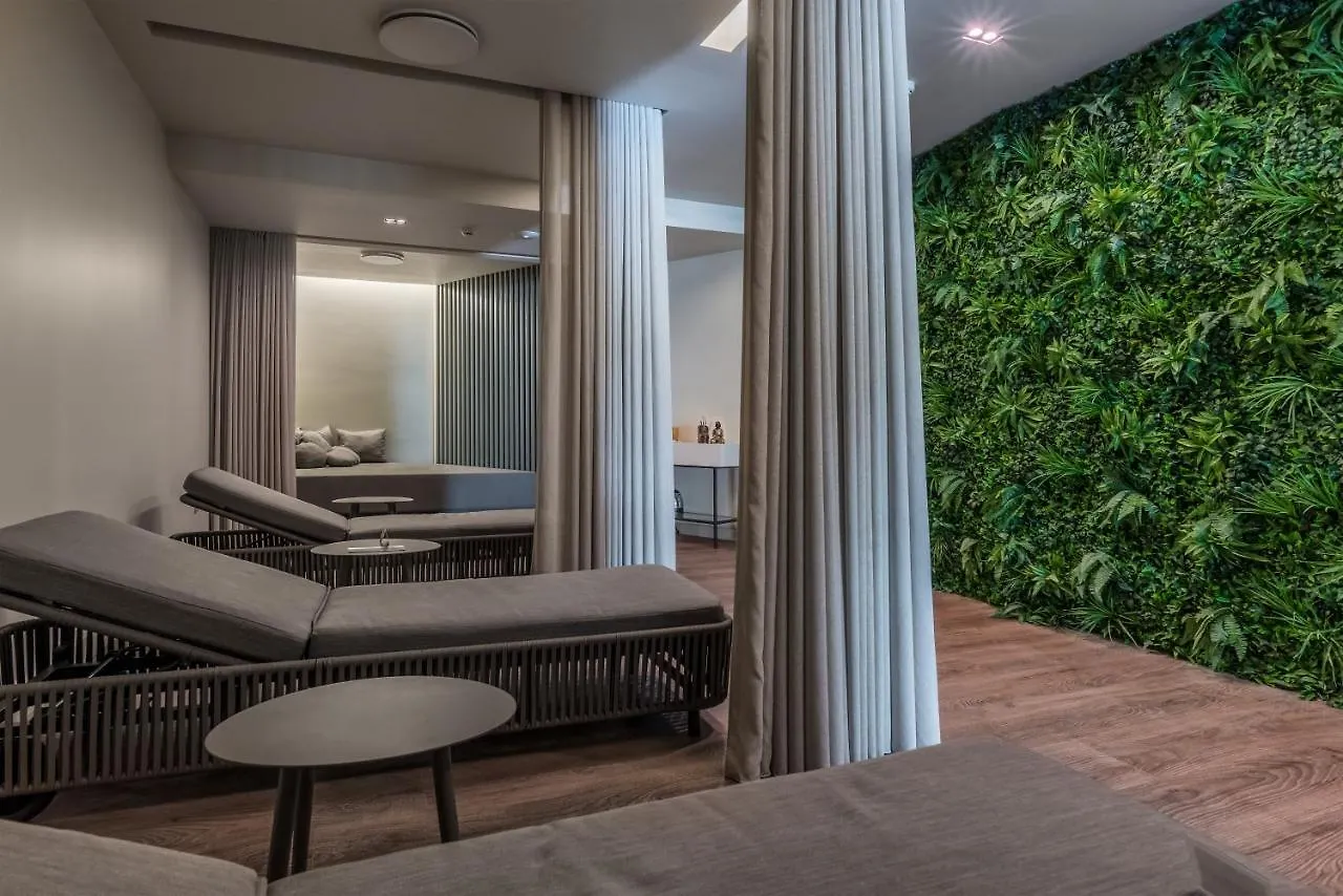 Tui Blue Gardens - Adults-Only - Savoy Signature Funchal  Hotel Funchal (Madeira)