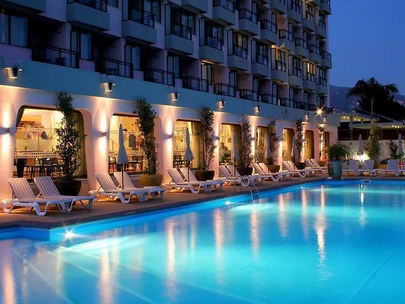 Hotel Tui Blue Gardens - Adults-Only - Savoy Signature Funchal